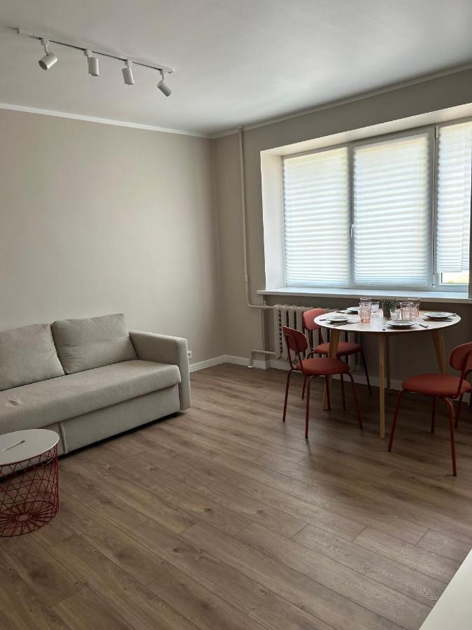 Skandi Appartments In Saldus City Center Ngoại thất bức ảnh
