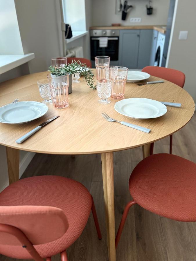 Skandi Appartments In Saldus City Center Ngoại thất bức ảnh