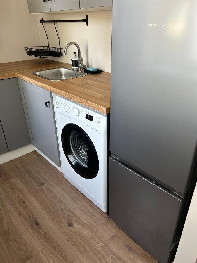 Skandi Appartments In Saldus City Center Ngoại thất bức ảnh